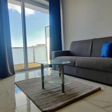 Blu-M Central * Qormi