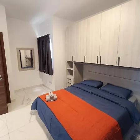 Blu-M Central Apartment *